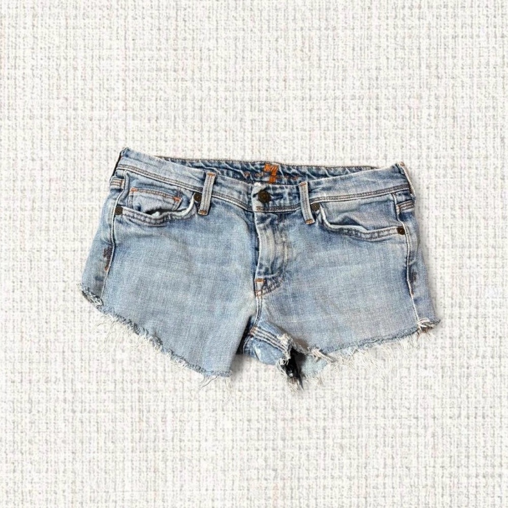 Vintage Light Wash Denim Cutoff Shorts Low Rise Frayed Hem